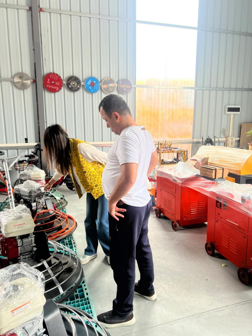 Globální zákazníci se hrnou do Guangzhou Solisen Trading Co., Ltd před Canton Fair a zadává hlavní objednávky.